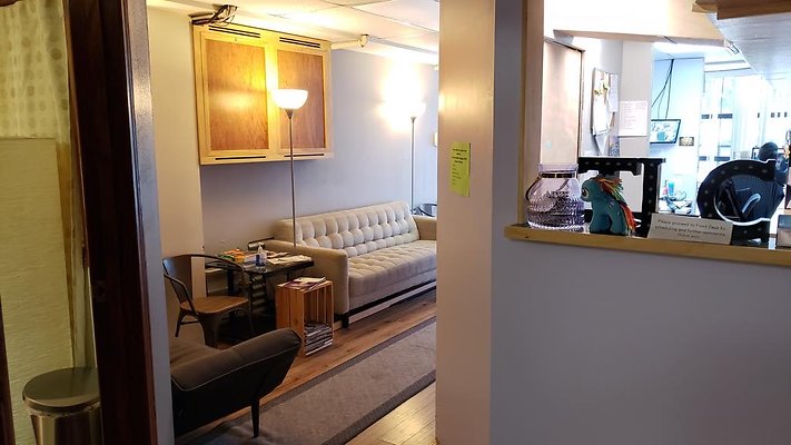 Moiliili The Lavender Center 1345 S Beretania St. Ste. 101 808.744.2543 Moiliili The Lavender Center 1345 S Beretania St. Ste. 101 808.744.2543