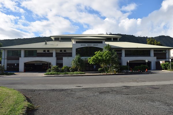 Manoa Public Library Manoa Public Library