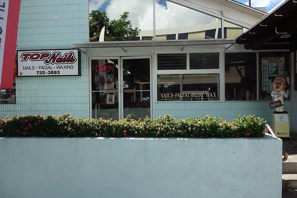 Kaimuki Top Nails by Ana 1108 12th Ave Diana 808.679.6641