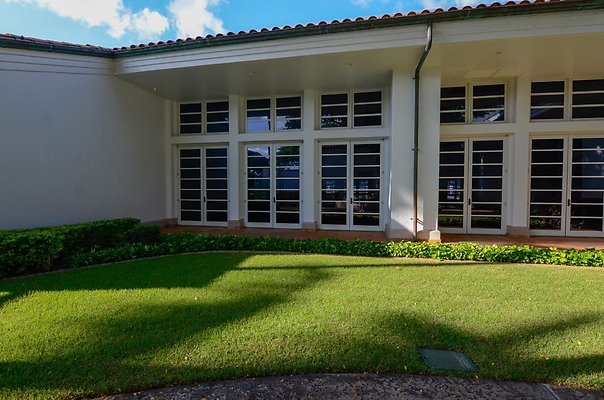 th DSC1423 th DSC1423