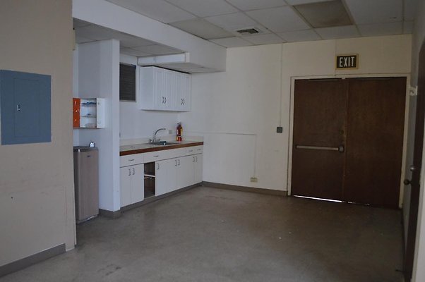 th DSC 0325 th DSC 0325