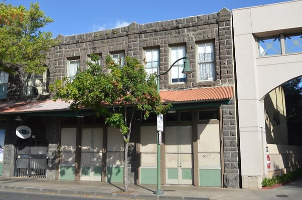 Lee Stack Vacant Space King and River St