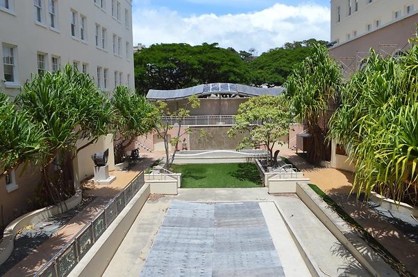 th DSC 0910 th DSC 0910