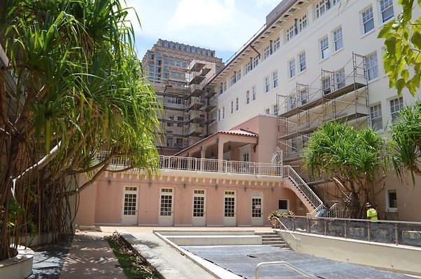 th DSC 0893 th DSC 0893