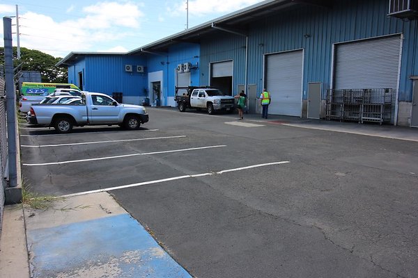 666 Mapunapuna St Chris Oliver 808.833.0099