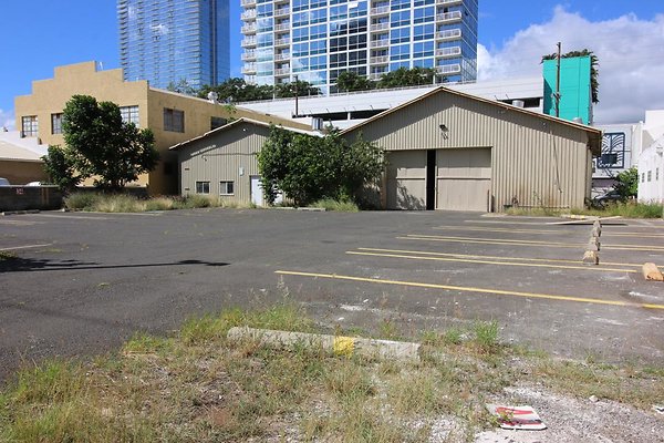 952 Kawaiahao St Kyle Michibata 808.591.8411