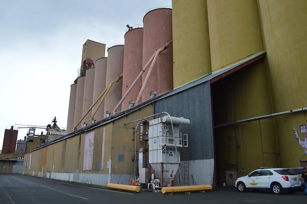 DOT Harbors Pier 23 Silos - Joe 808.824.0181 cell - Paul 808.824.0358