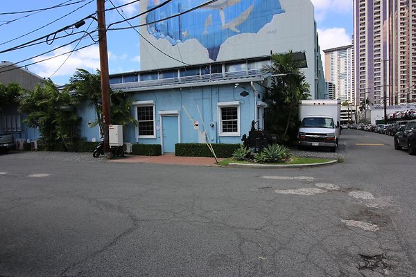 Kakaako 899 Waimanu St Bob Bosley 808.222.1112 Kakaako 899 Waimanu St Bob Bosley 808.222.1112