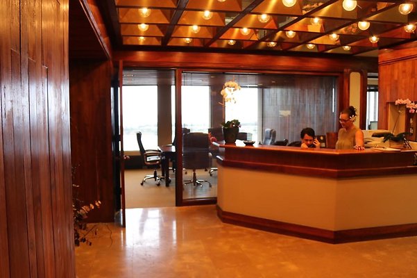 Lyons, Brandt, Cook, Hiramitsu Law 841 Bishop St 1800 Stefan Reinke 808.524.7030