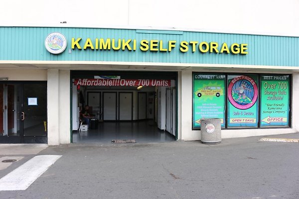 Kaimuki-Kaimuki Self Storage 2919 Kapiolani Blvd Devina.Maharaj-Chun 808.732.0337 Kaimuki-Kaimuki Self Storage 2919 Kapiolani Blvd Devina.Maharaj-Chun 808.732.0337