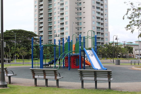 Kolowalu Park- 1177 Queen Street Kolowalu Park- 1177 Queen Street