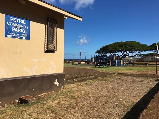 Petrie Park 1039 20th Ave Bret 808.733.7355 Petrie Park 1039 20th Ave Bret 808.733.7355