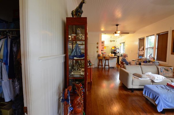 th DSC2434 th DSC2434