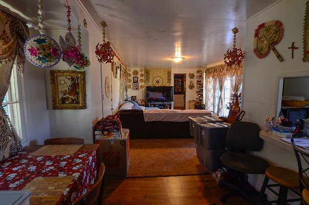 th DSC2501 th DSC2501