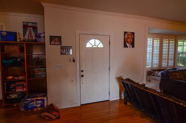 th DSC2512 th DSC2512