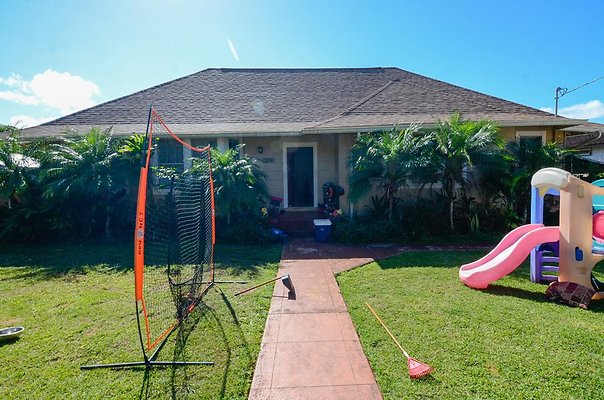 Wahiawa 219 Crest Ave Mina Somera 808.366.3539 Wahiawa 219 Crest Ave Mina Somera 808.366.3539