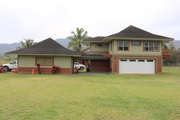 Waialua 68-340 Kikou St Kawika Dowsett 808.497.1162 Waialua 68-340 Kikou St Kawika Dowsett 808.497.1162