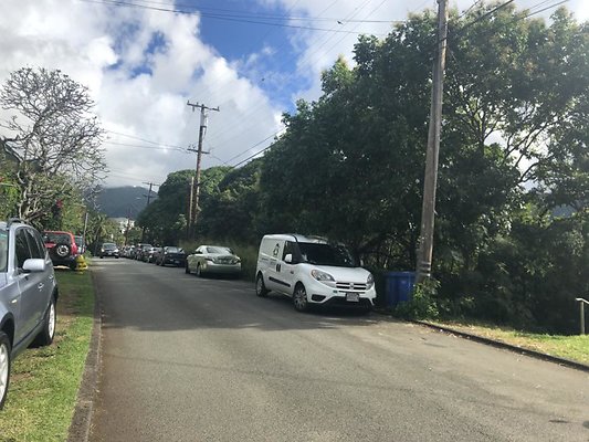 Manoa 2349 Liloa Rise Carrie Ogami (808) 358-2385 Manoa 2349 Liloa Rise Carrie Ogami (808) 358-2385