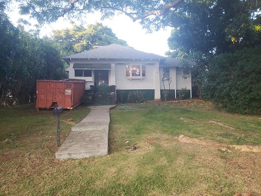 Manoa 2020 Kamehameha Ave Laura Chipchase-no phone # Manoa 2020 Kamehameha Ave Laura Chipchase-no phone #