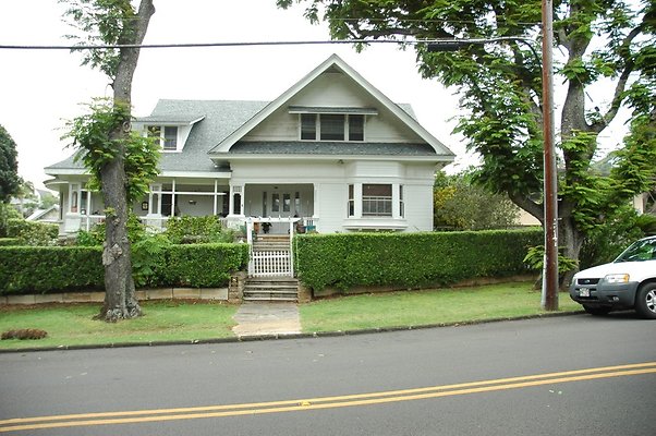 Manoa 2211 Kamehameha Ave Manoa 2211 Kamehameha Ave