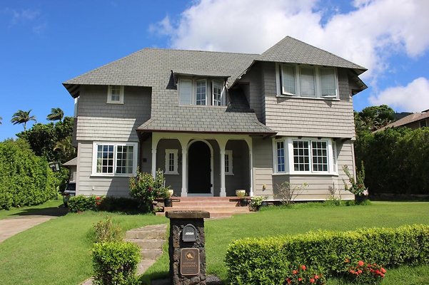 Manoa 2542 mamala pl Kimberly 808.988.8445 Manoa 2542 mamala pl Kimberly 808.988.8445