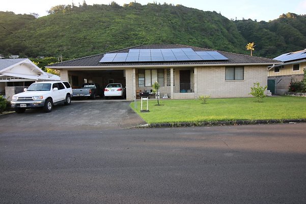 Manoa 2664 Kaaipu St David Kisaba 808.554.4260 Manoa 2664 Kaaipu St David Kisaba 808.554.4260