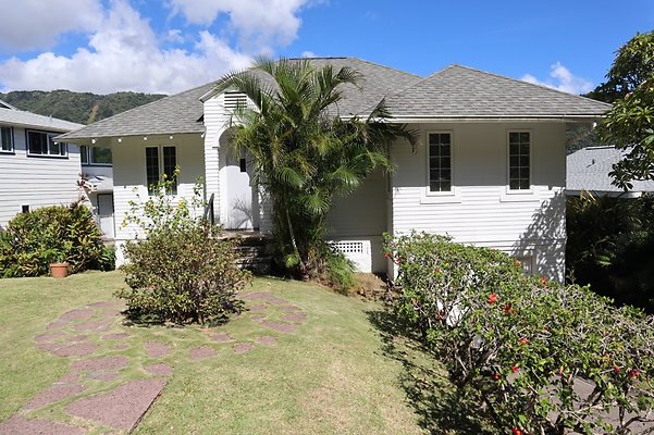 Manoa 2508 Olopua st Manoa 2508 Olopua st