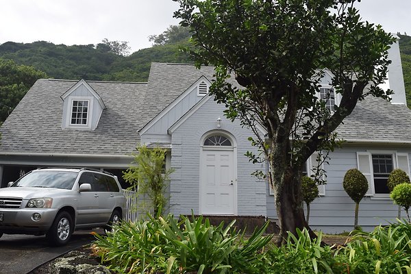 Manoa 2878 Manoa Road